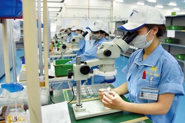 Opportunities and challenges for Vietnam in attracting FDI