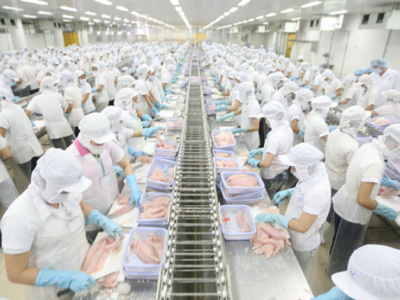 Manufacturing food